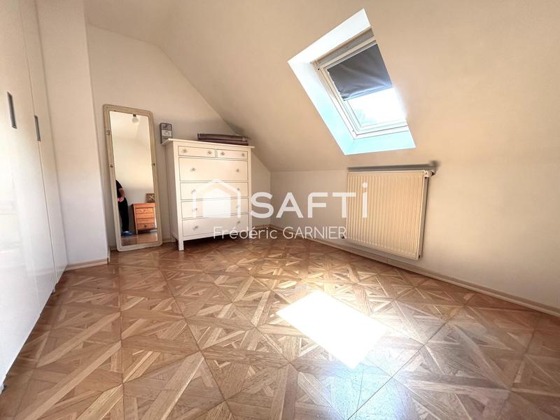 Maison - 100 m² - 6 pièces