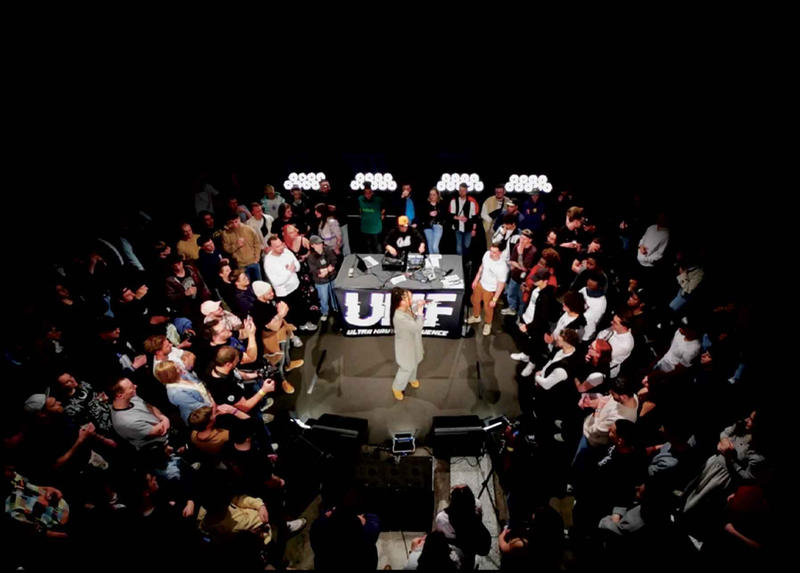 Ultra Haute Fréquence