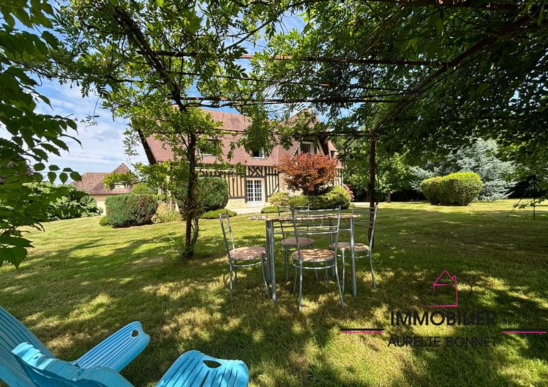 Maison traditionnelle - 130 m² - 7 pièces