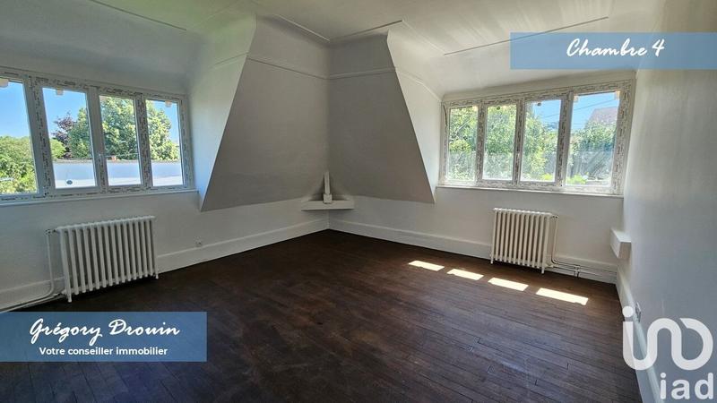 Maison - 258 m² - 8 pièces