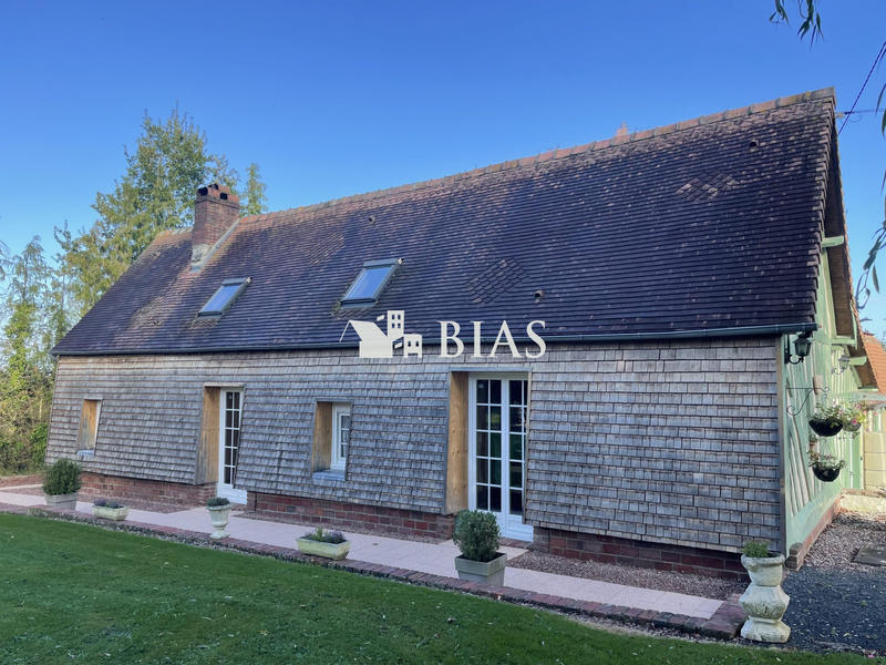 Maison - 140 m² - 8 pièces