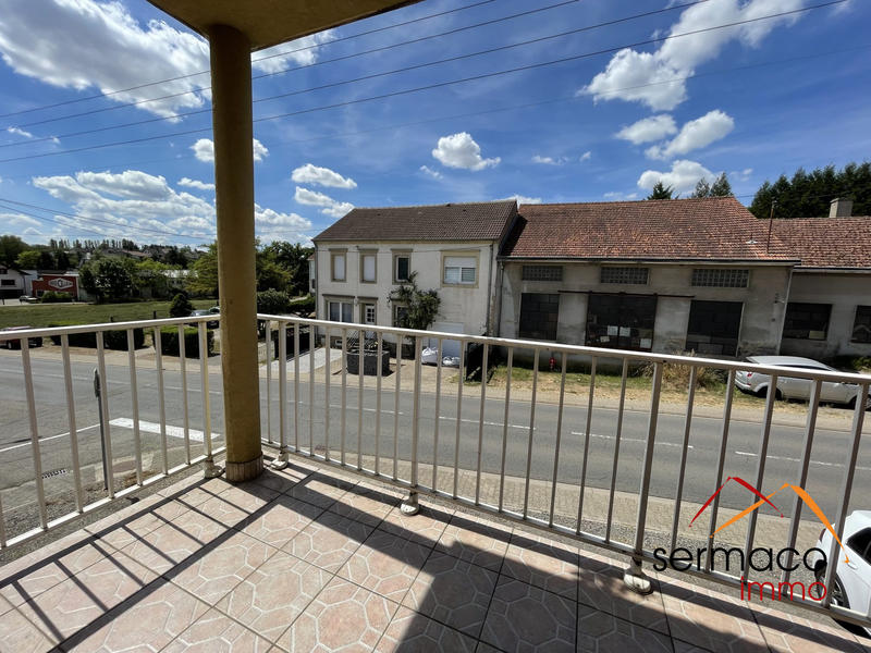 Appartement - 95 m² - 3 pièces