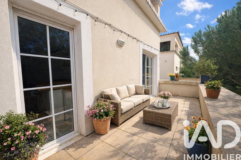 Appartement - 88 m² - 3 pièces