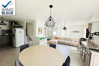 Villa - 82 m² - 4 pièces