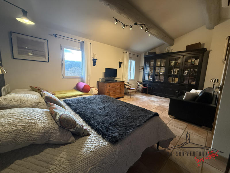 Maison - 185 m² - 7 pièces