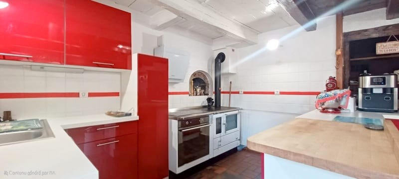 Maison - 230 m² - 7 pièces