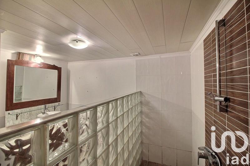 Maison de campagne - 250 m² - 7 pièces