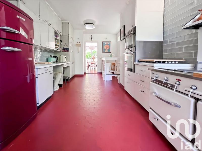 Appartement - 206 m² - 9 pièces