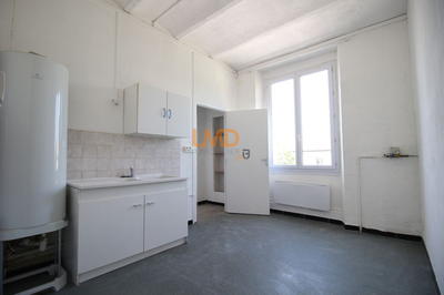 Immeuble - 380 m² - 18 pièces