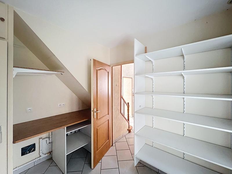 Maison - 141 m² - 6 pièces