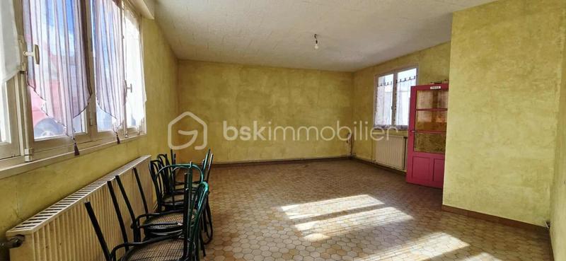 Immeuble - 155 m² - 5 pièces