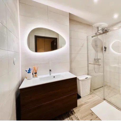 Appartement - 100 m² - 4 pièces