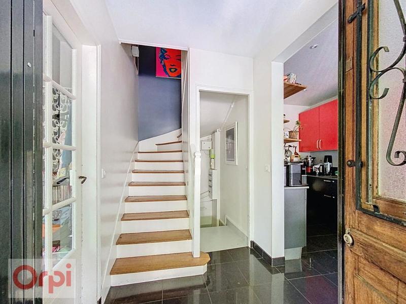 Maison - 109 m² - 6 pièces