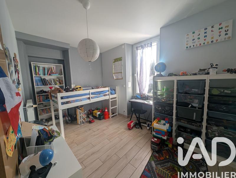 Maison - 165 m² - 10 pièces