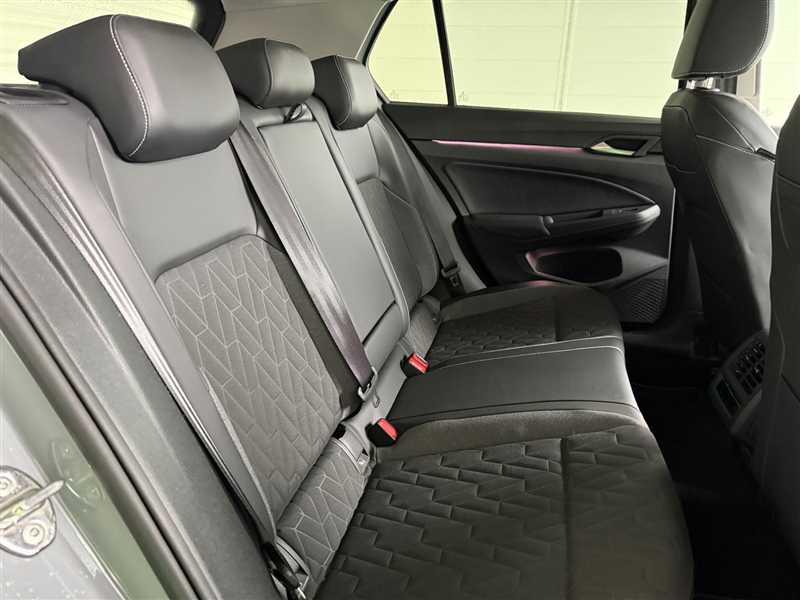 Volkswagen Golf VIII 2.0 Tdi 150ch Dsg 7 Life Plus Goal