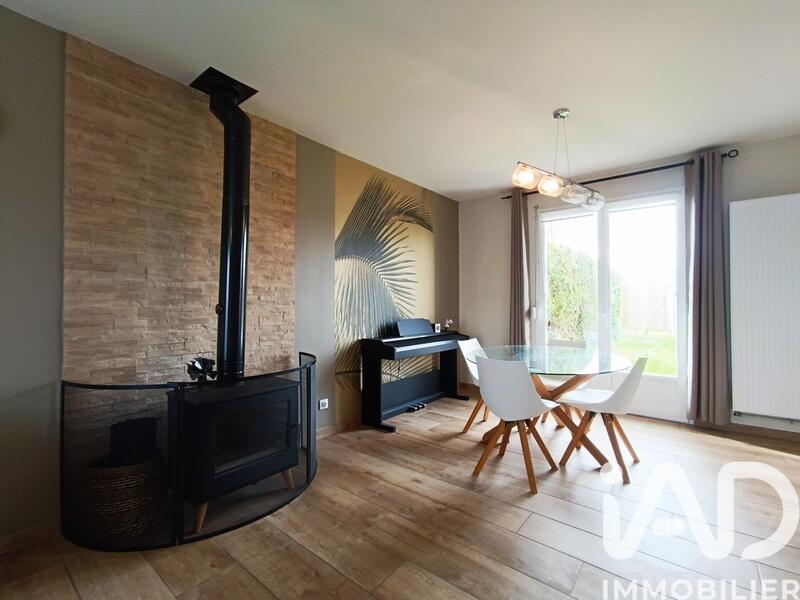 Maison - 94 m² - 4 pièces