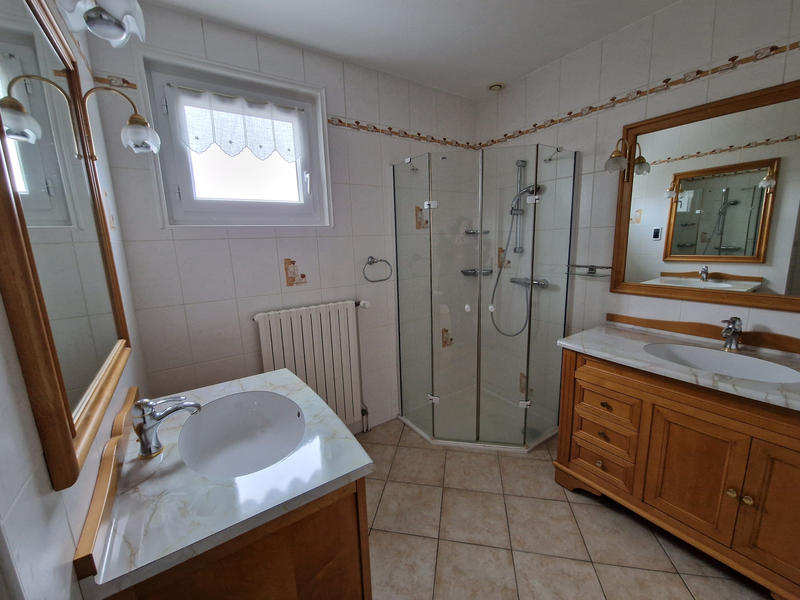 Maison - 158 m² - 5 pièces