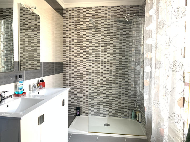 Maison - 110 m² - 6 pièces