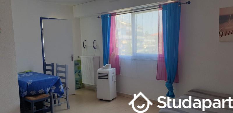 Chambre - 30 m² - 1 pièce