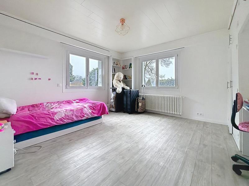 Maison - 172 m² - 6 pièces