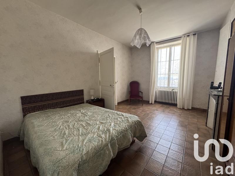 Maison - 280 m² - 7 pièces