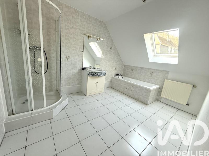 Maison de village - 197 m² - 8 pièces