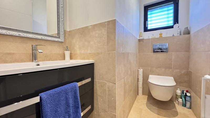 Maison - 164 m² - 6 pièces