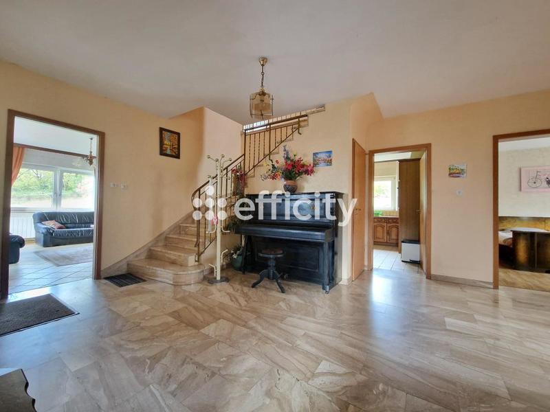 Maison - 187 m² - 6 pièces