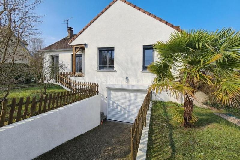 Pavillon - 140 m² - 6 pièces