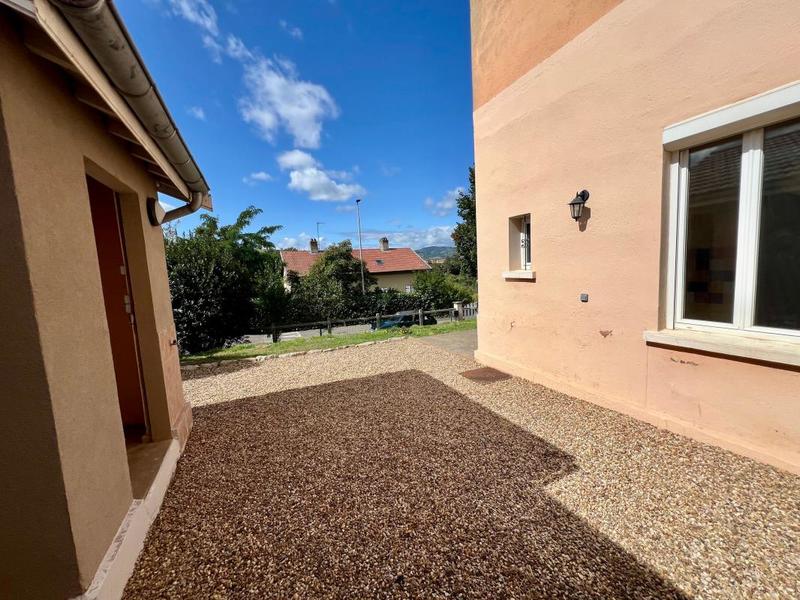 Maison - 65 m² - 4 pièces