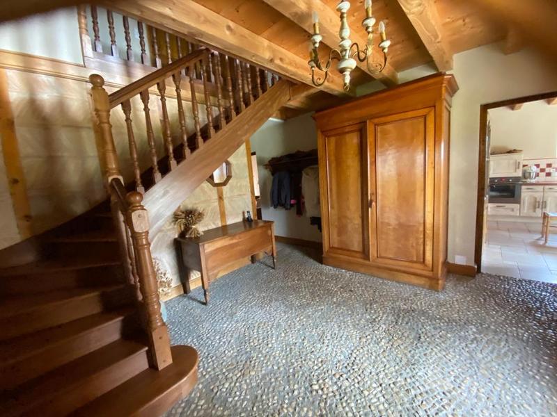 Maison - 218 m² - 6 pièces