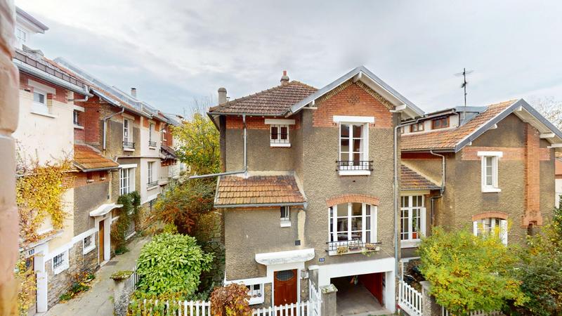 Villa - 185 m² - 6 pièces