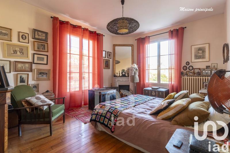 Maison - 276 m² - 13 pièces