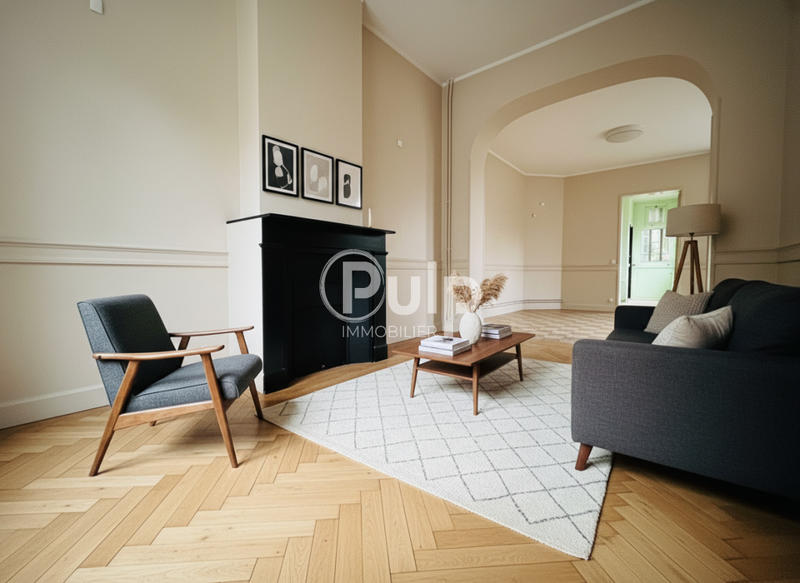 Maison de ville - 90 m² - 5 pièces