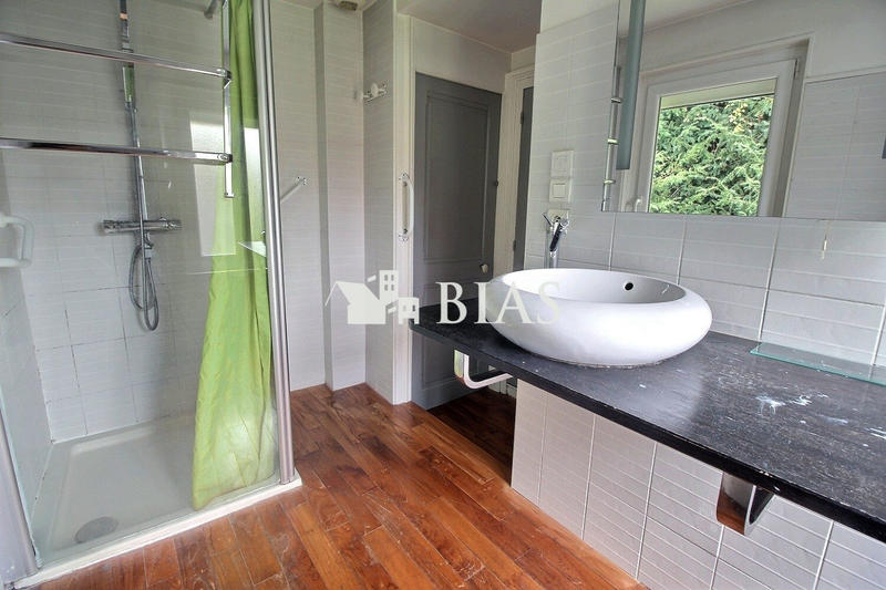 Maison - 175 m² - 6 pièces