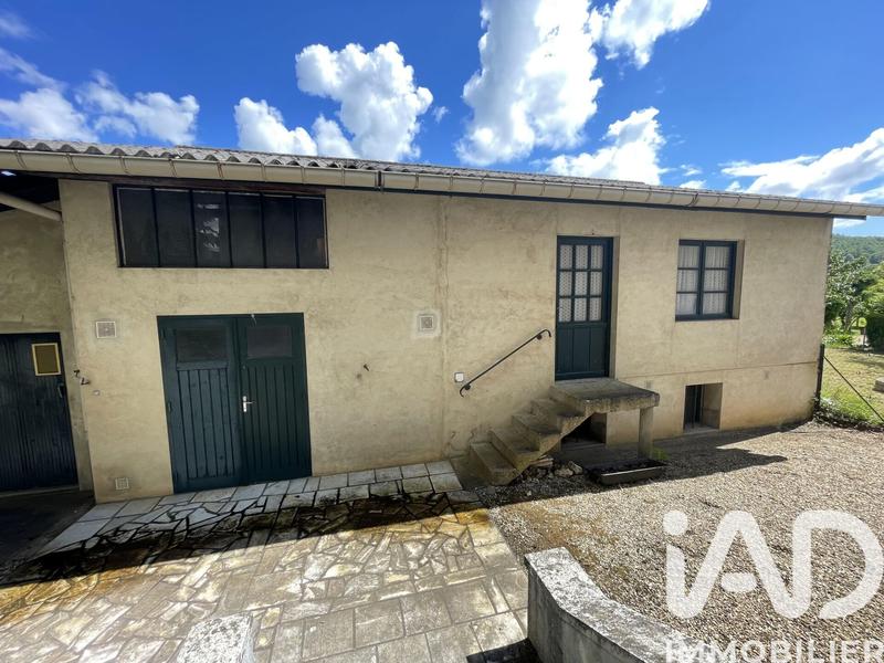 Maison - 123 m² - 7 pièces