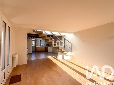 Maison - 140 m² - 5 pièces