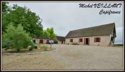 Propriété - 160 m² - 7 pièces