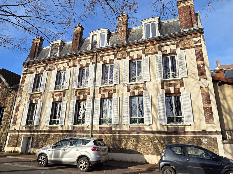 Appartement - 84 m² - 4 pièces