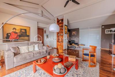 Villa - 229 m² - 6 pièces