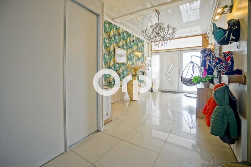 Maison de ville - 232 m² - 8 pièces