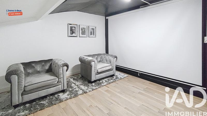 Maison - 260 m² - 14 pièces