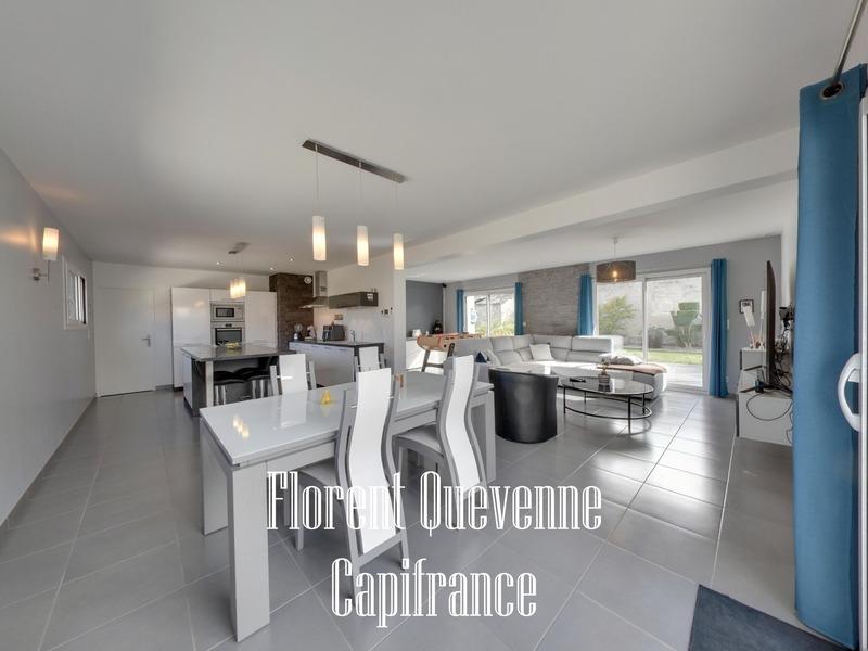 Maison - 191 m² - 6 pièces