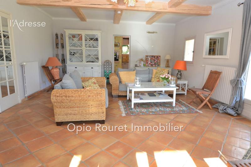 Maison - 200 m² - 7 pièces