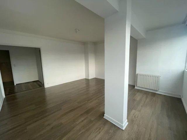 Appartement - 79 m² - 3 pièces