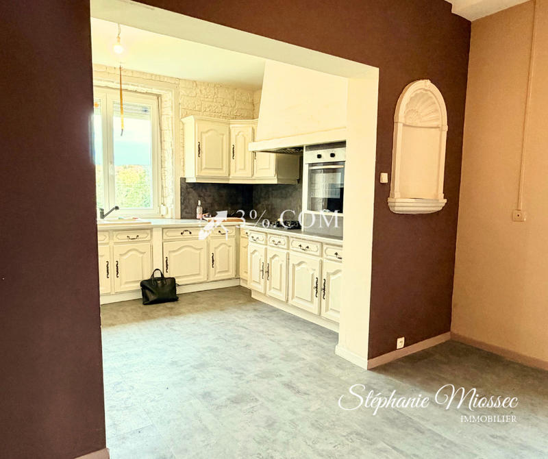 Maison en pierre - 92 m² - 4 pièces