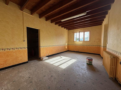 Maison - 80 m² - 5 pièces