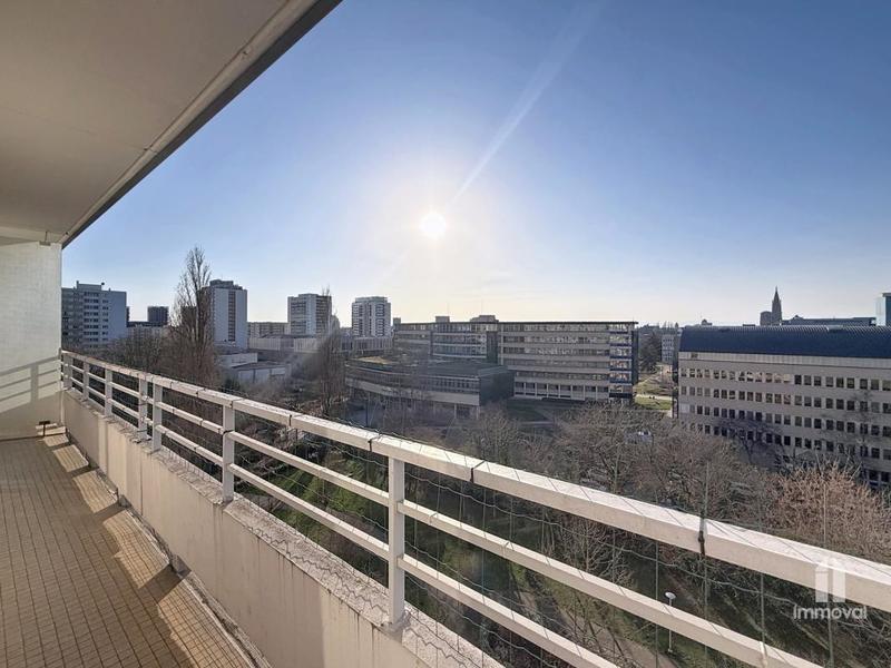 Appartement - 93 m² - 4 pièces