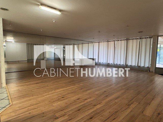 Local commercial - 140 m²