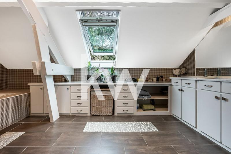 Maison - 175 m² - 7 pièces